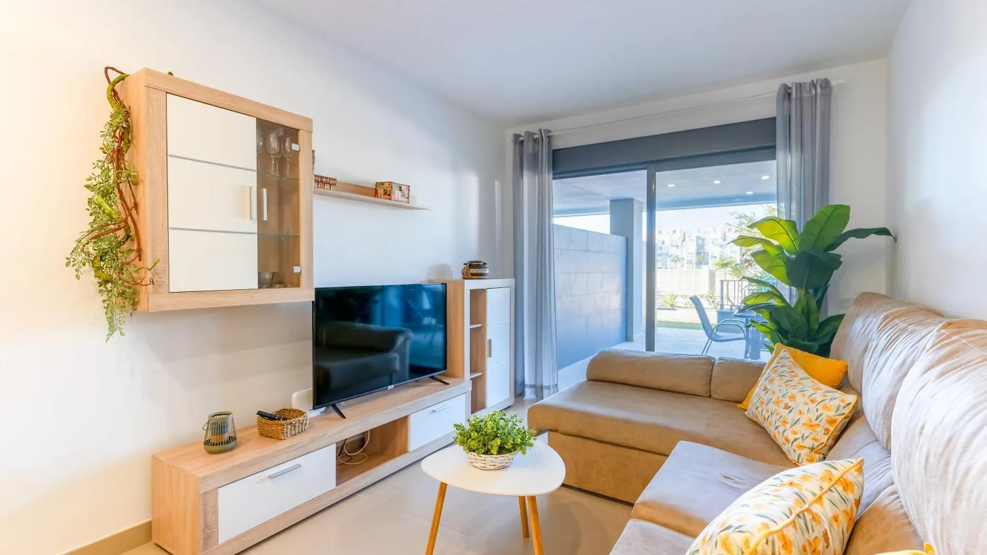 Apartamento Mirador Playa Serena II R&R Roquetas de Mar Spanje